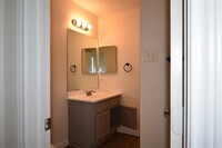 7407 Cortes Dr photo'