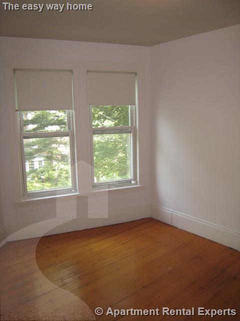 246 Beacon St in Somerville, MA - Building Photo - Building Photo