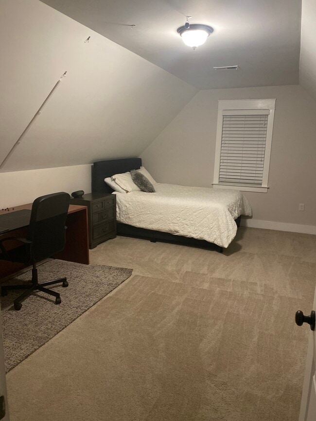 7441 River Rd, Unit 1 in Hanover, VA - Foto de edificio - Building Photo