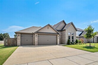 230 Bequette Ln in Centerton, AR - Building Photo - Building Photo