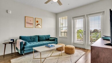 400 North in Maitland, FL - Building Photo - Building Photo