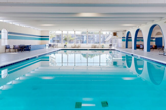 The Ventana at Colorado Station in Denver, CO - Building Photo - Interior Photo