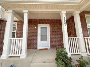 2037 Squawbush Ridge Grove in Colorado Springs, CO - Building Photo - Building Photo