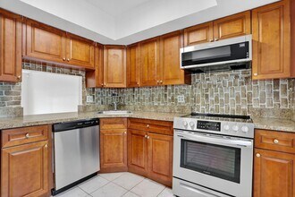 9280 SW 3rd St, Unit 8130 in Boca Raton, FL - Building Photo - Building Photo