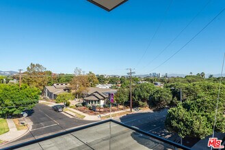 11600 National Blvd in Los Angeles, CA - Building Photo - Building Photo