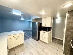 5819 Harvest Hill Rd in Dallas, TX - Building Photo - Building Photo
