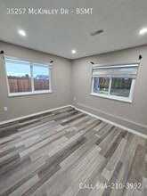 35257 McKinley Dr in Abbotsford, BC - Building Photo - Building Photo