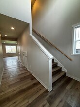 2422 Leonard Ln-Unit -2420 Leonard Ln. in Lebanon, OR - Building Photo - Building Photo