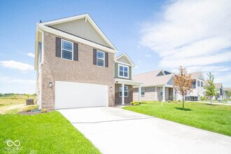 5778 Aleppo Ln in Greenwood, IN - Building Photo - Building Photo