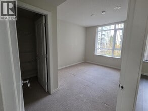 7368 Gollner Ave in Richmond, BC - Building Photo - Building Photo