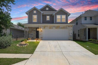 232 Stone Cyn Dr in Andice, TX - Building Photo - Building Photo