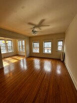 1006 E State St, Unit 21 in Milwaukee, WI - Building Photo