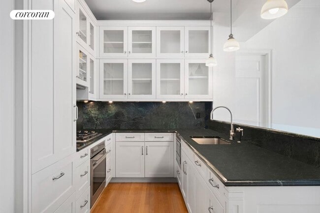 15 Central Prk W in New York, NY - Building Photo - Building Photo