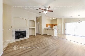 17235 W Elaine Dr in Goodyear, AZ - Building Photo - Building Photo