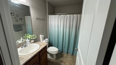 15616 NW 135th Terrace in Alachua, FL - Building Photo - Building Photo