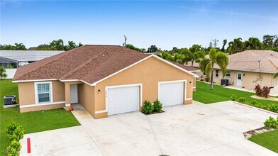 1415-1417 Academy Blvd in Cape Coral, FL - Building Photo - Building Photo