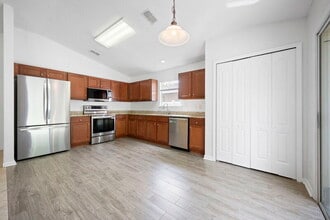 843 Bonaparte Landing Ct in Jacksonville, FL - Building Photo - Building Photo