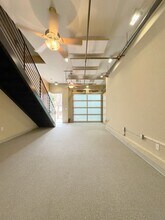 665 Poinsettia St N in Santa Ana, CA - Building Photo - Building Photo