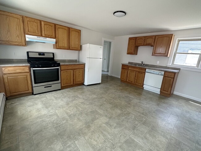 property at 15 Lake St