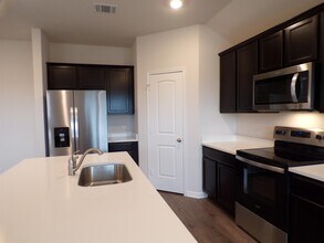 312 Lone Cedar Rd in Marble Falls, TX - Building Photo - Building Photo