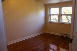 3952 N 6th St in Harrisburg, PA - Building Photo - Building Photo