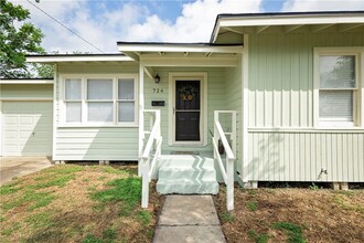 726 Anderson St in Corpus Christi, TX - Building Photo - Building Photo