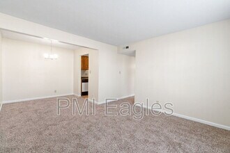 263 White Oak Rd in Clarksville, TN - Building Photo - Building Photo