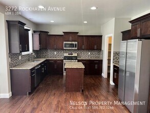 3272 Rockhaven Ave in Rochester Hills, MI - Building Photo - Building Photo