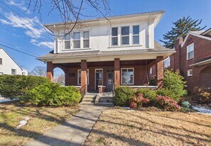 2449 N 2nd St in Harrisburg, PA - Building Photo