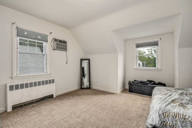 100 Willis Ave, Unit 2