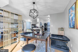 8340 Greensboro Dr in McLean, VA - Building Photo - Building Photo