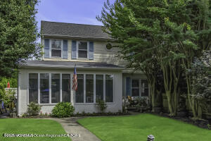 202 2nd Ave in Sea Girt, NJ - Building Photo