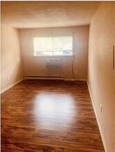 5 Turnpike in Townsend, MA - Building Photo - Building Photo