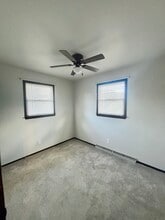 1033 Wilson Ave, Unit Rear Unit in Kittanning, PA - Building Photo - Building Photo