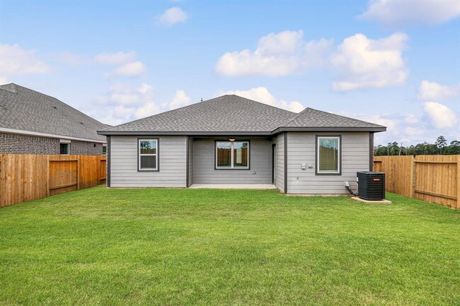 15671 Honey Cv Dr in Conroe, TX - Building Photo - Building Photo