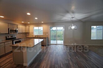 13776 S Piano Ave in Nampa, ID - Building Photo - Building Photo