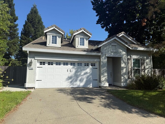 108 Robinson Ct in Roseville, CA - Building Photo - Building Photo