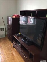 42-95 Main St-Unit -5 M in Queens, NY - Building Photo - Building Photo
