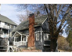 29182 Lyon Dr in Cedar Glen, CA - Building Photo - Building Photo