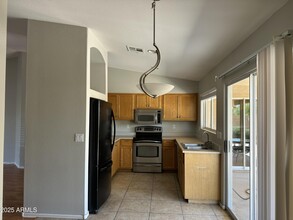 2609 E Angela Dr in Phoenix, AZ - Building Photo - Building Photo