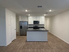 258 Bull Lake Cir in Niederwald, TX - Building Photo - Building Photo