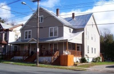 38 N Division St in St Johnsville, NY - Foto de edificio