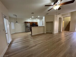 9368 Pineneedle Ridge St in Las Vegas, NV - Building Photo - Building Photo
