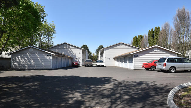 Gibbons Apartments in Vancouver, WA - Building Photo - Building Photo