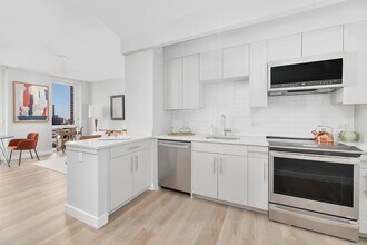 5-09 48th Avenue in Queens, NY - Building Photo - Building Photo