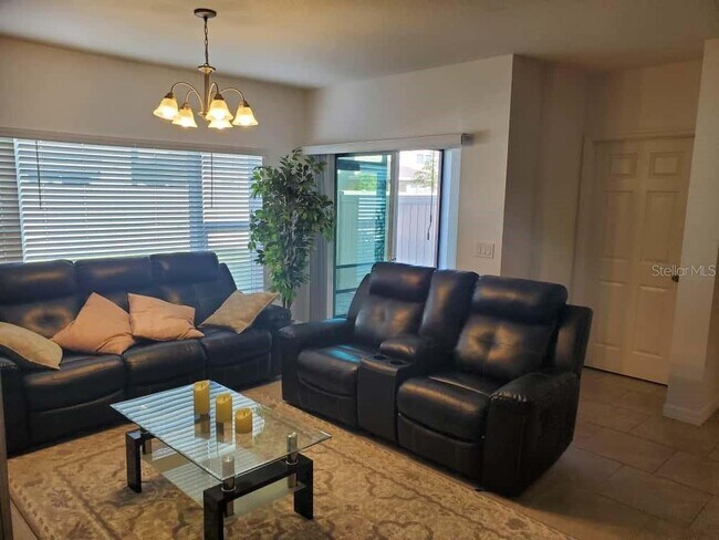 1278 Wispy Cypress Dr in Kissimmee, FL - Building Photo - Building Photo