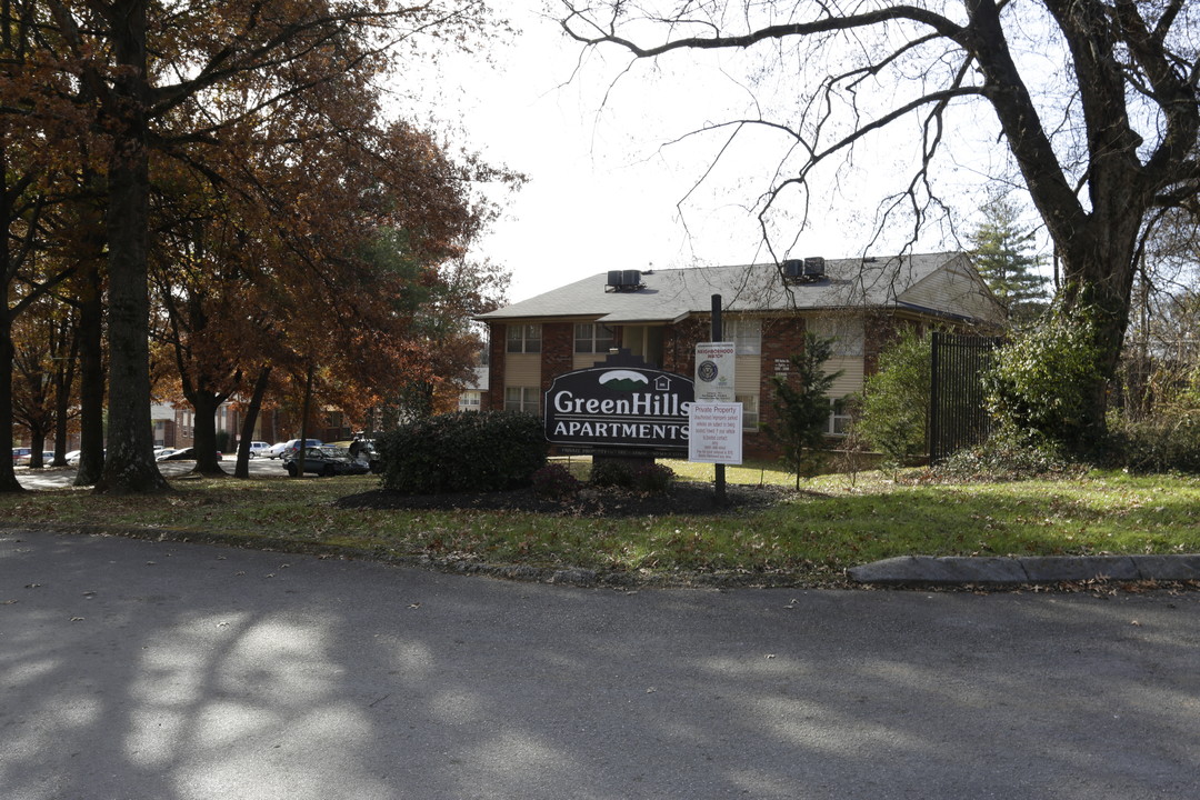 Green Hills Apartments in Knoxville, TN - Building Photo