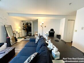 888 Washington St in Boston, MA - Building Photo - Building Photo