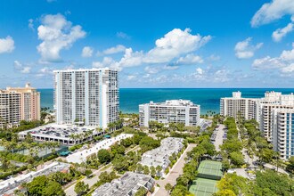 Mar Azul Condominium in Key Biscayne, FL - Building Photo - Building Photo