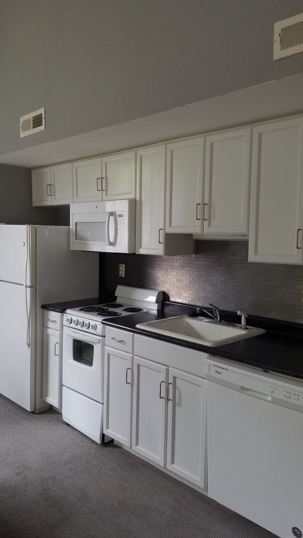 560 Abby Ln in Branson, MO - Building Photo - Building Photo